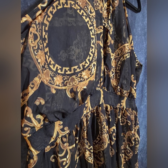 Boohoo Black and Gold Sheer Maxi Swimsuit Cover Up - Picture 4 of 13